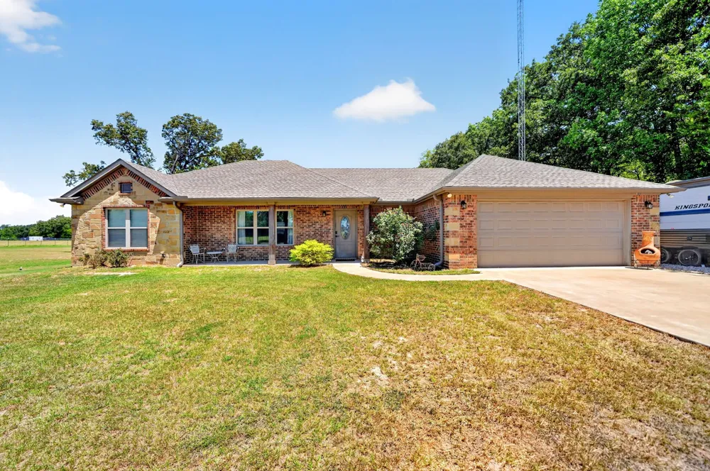 510 Vz County Road 2517 Canton, TX 75103