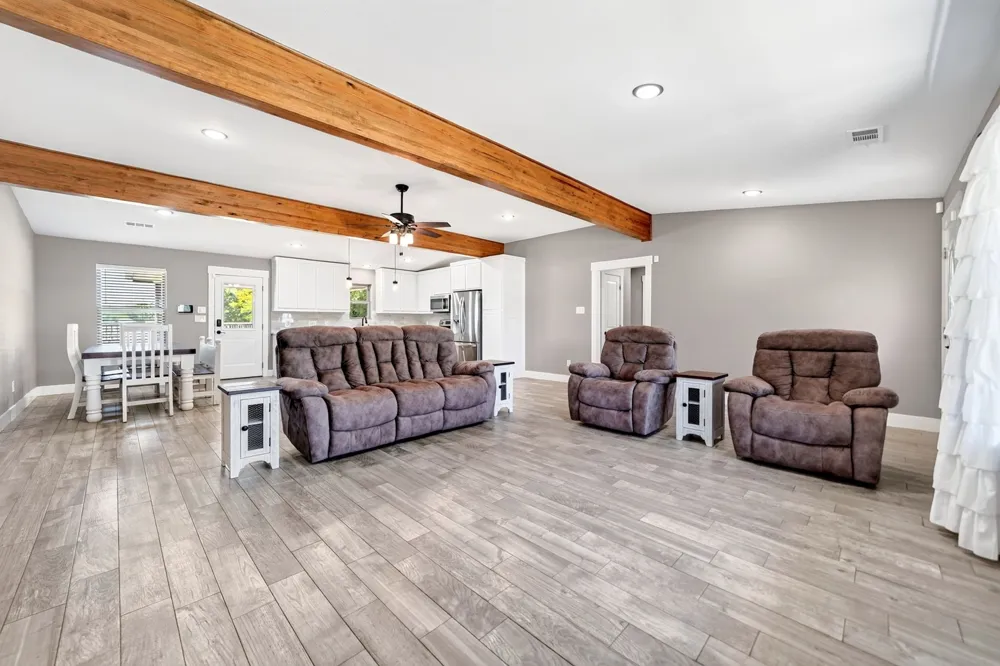 510 Vz County Road 2517 Canton, TX 75103