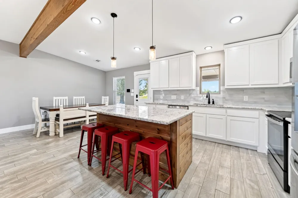 510 Vz County Road 2517 Canton, TX 75103
