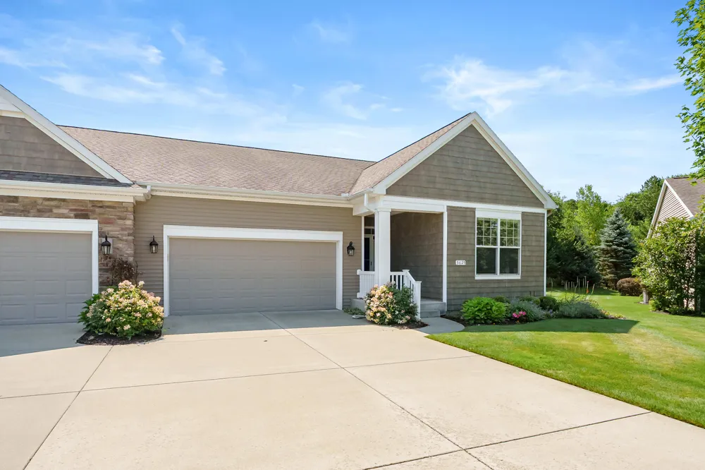 3625 Whicker Pointe Kalamazoo, MI 49006