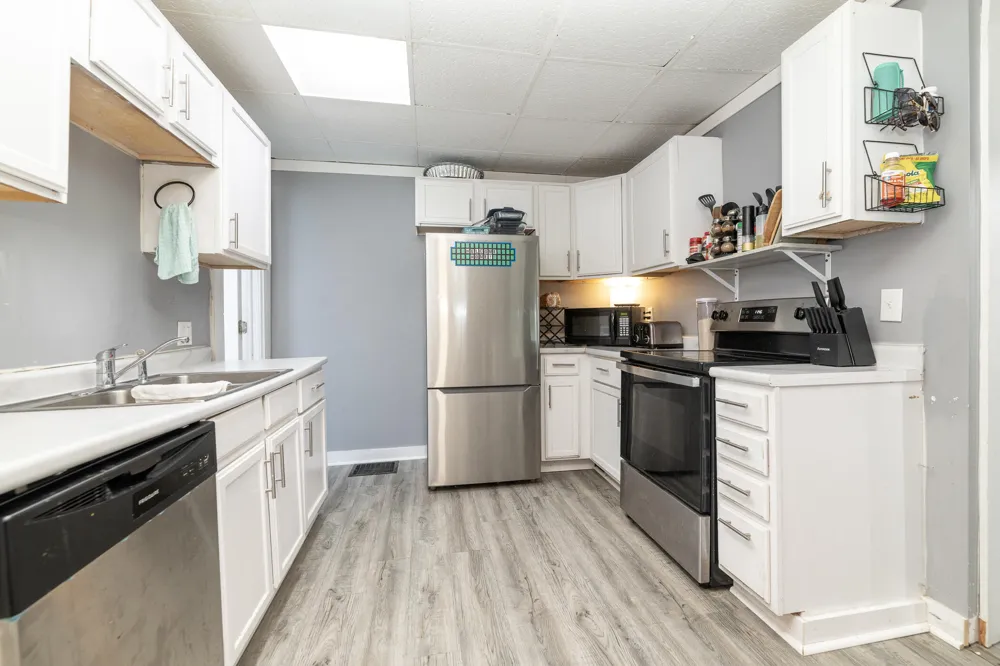 518 Walnut Street Three Rivers, MI 49093