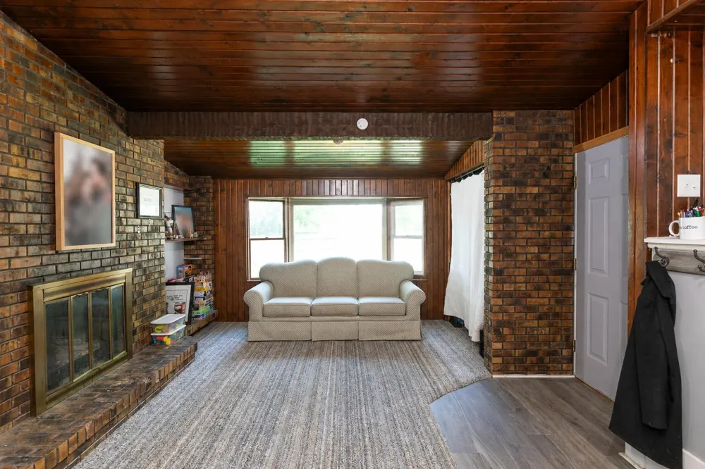 518 Walnut Street Three Rivers, MI 49093