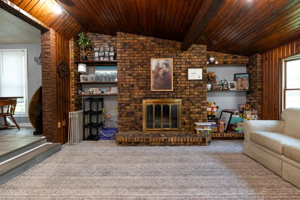 518 Walnut Street Three Rivers, MI 49093