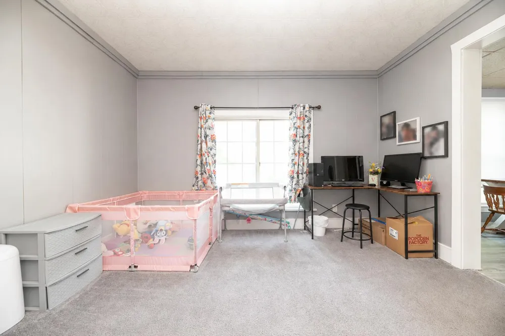 518 Walnut Street Three Rivers, MI 49093