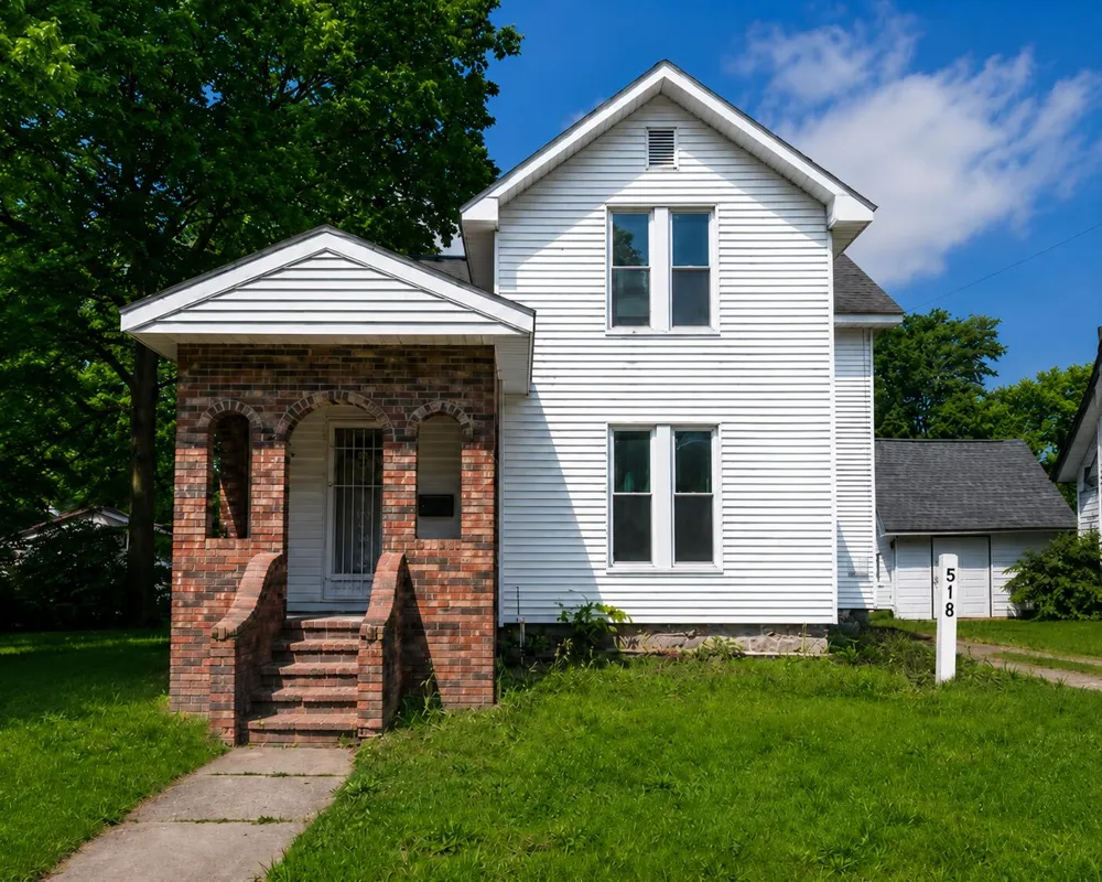 518 Walnut Street Three Rivers, MI 49093