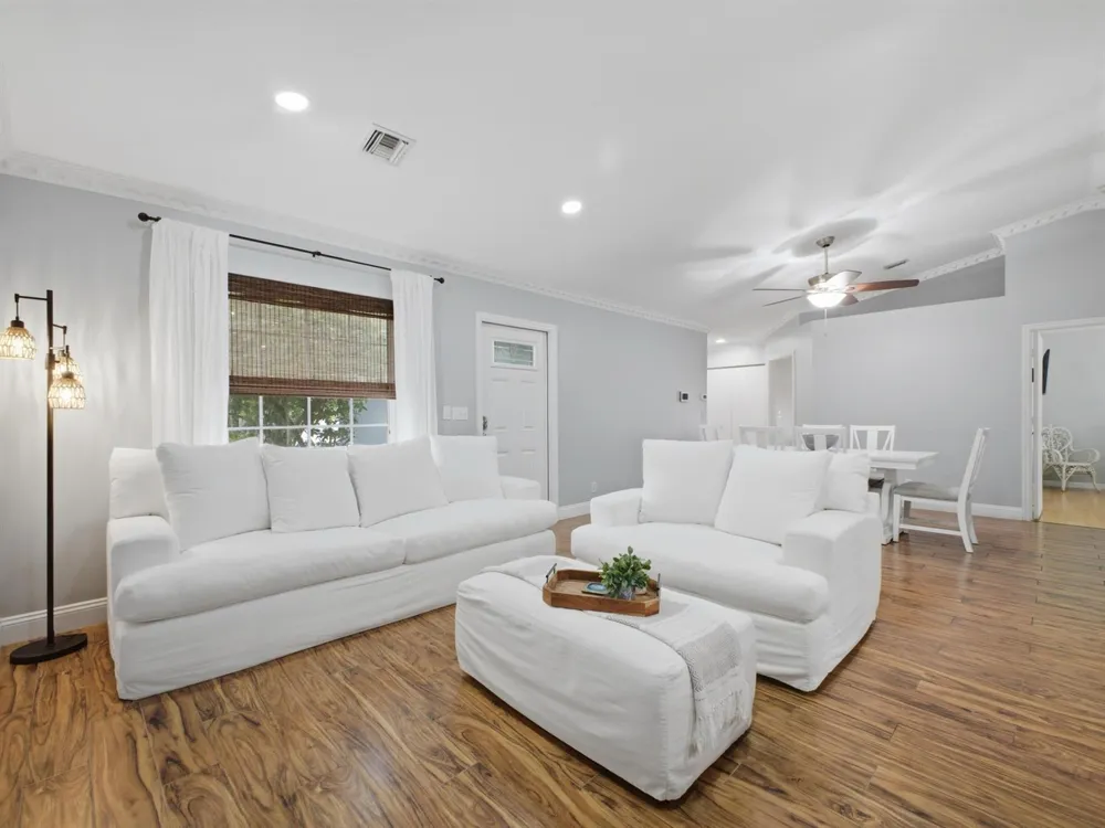 5418 CLUB CIRCLE Haverhill, FL 33415