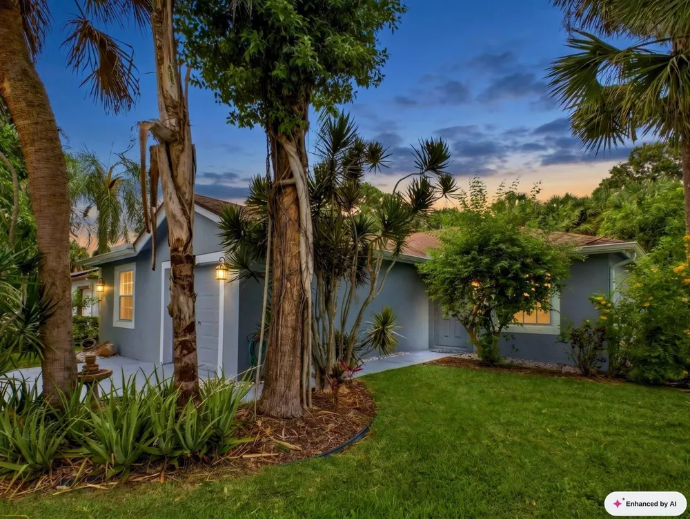 5418 CLUB CIRCLE Haverhill, FL 33415