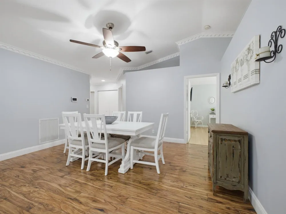 5418 CLUB CIRCLE Haverhill, FL 33415