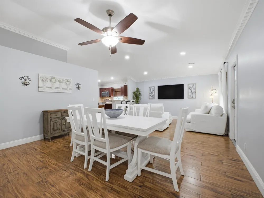 5418 CLUB CIRCLE Haverhill, FL 33415