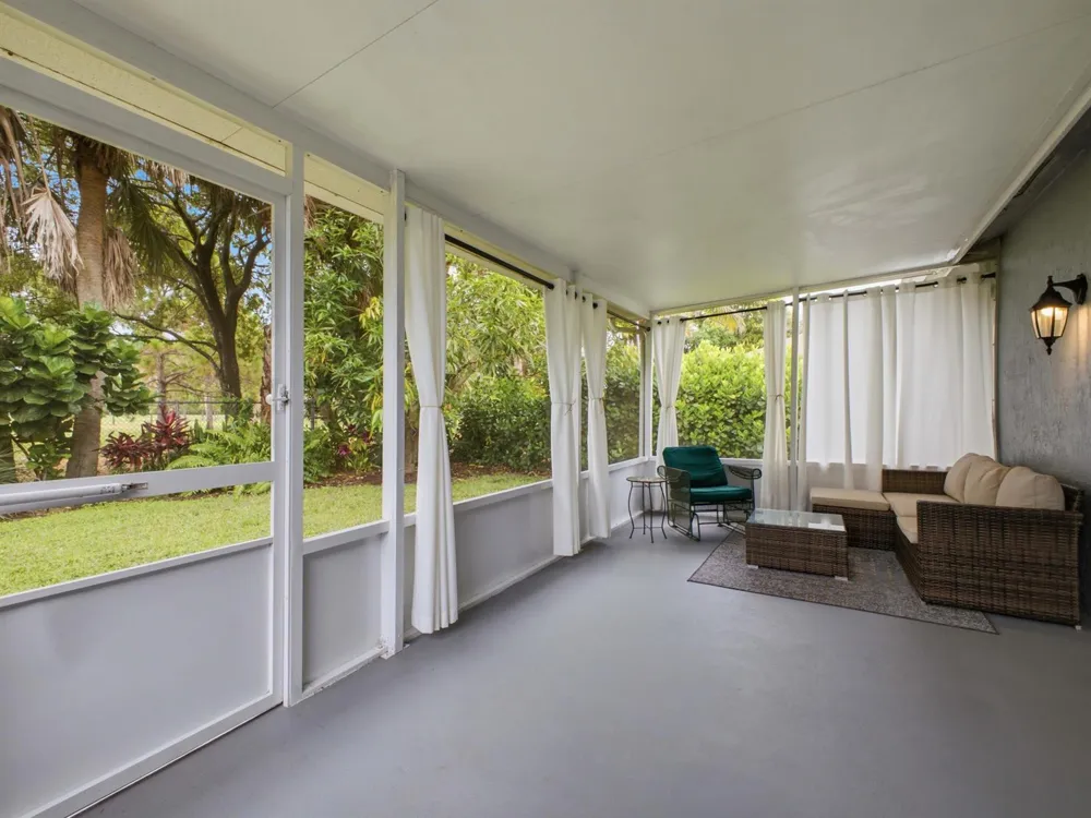 5418 CLUB CIRCLE Haverhill, FL 33415