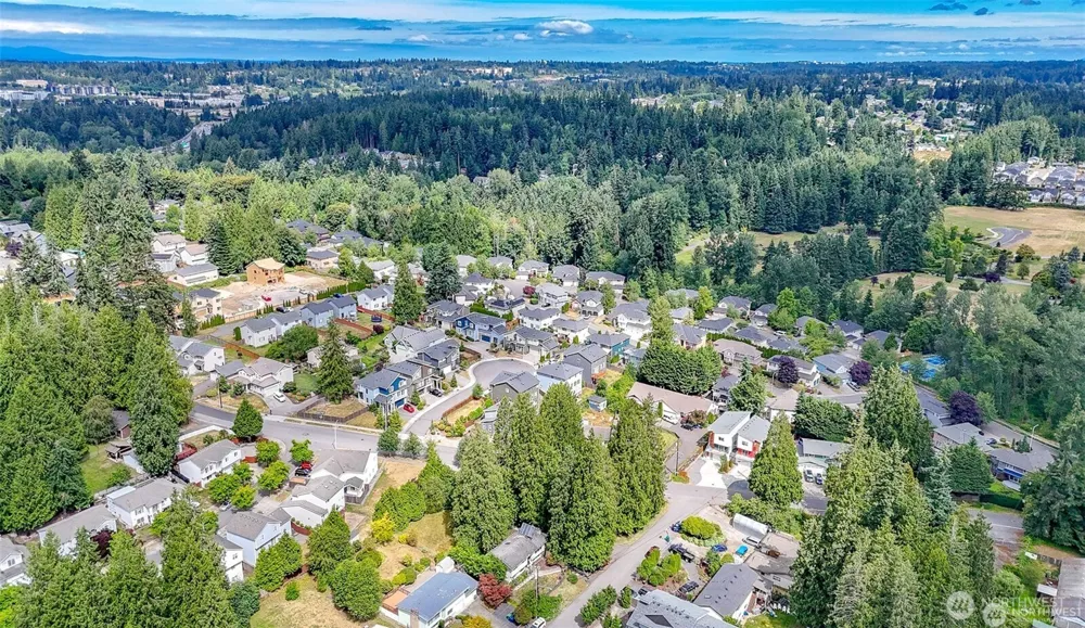 19226 7th Avenue W Lynnwood, WA 98036