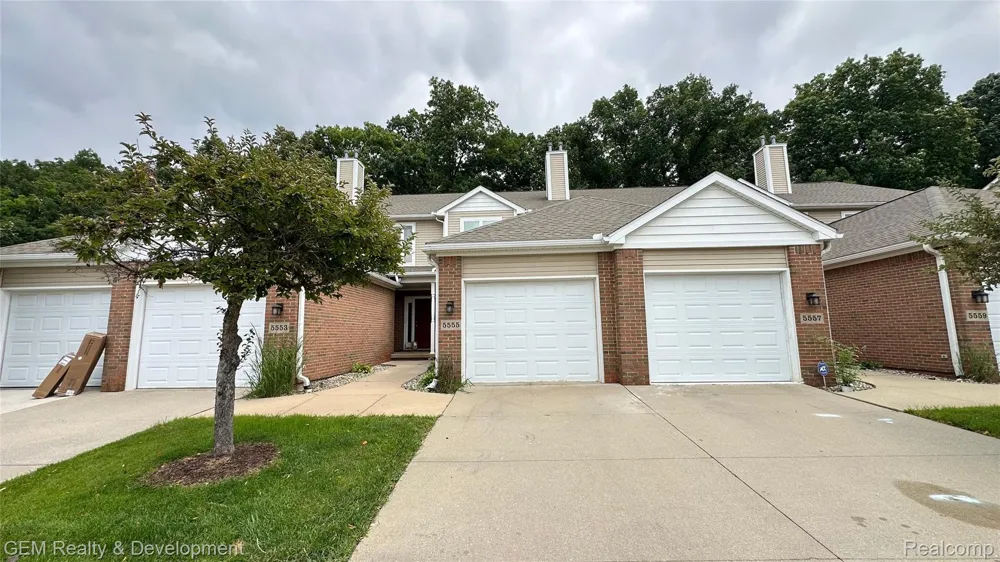 5555 WOODRUFF SHORE DRIVE Brighton Township, MI 48116