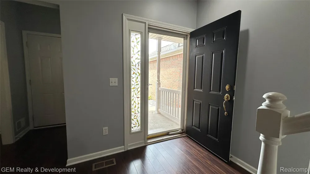 5555 WOODRUFF SHORE DRIVE Brighton Township, MI 48116