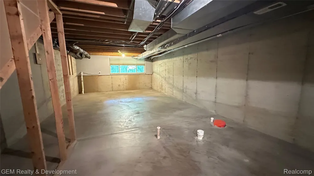 5555 WOODRUFF SHORE DRIVE Brighton Township, MI 48116