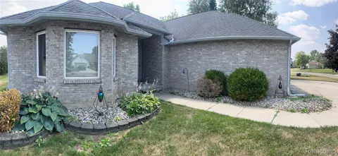 6119 Pine Creek Crossing