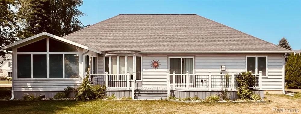 6119 Pine Creek Crossing Grand Blanc Charter Township, MI 48439
