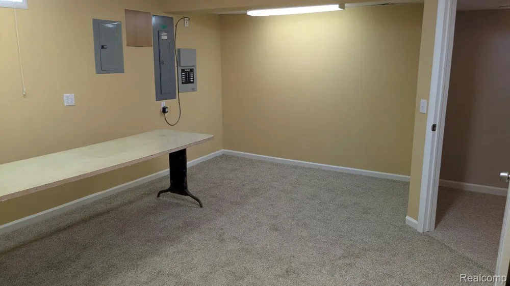 6119 Pine Creek Crossing Grand Blanc Charter Township, MI 48439