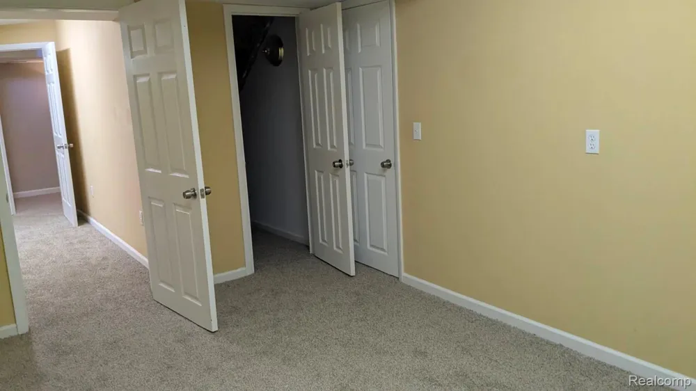 6119 Pine Creek Crossing Grand Blanc Charter Township, MI 48439