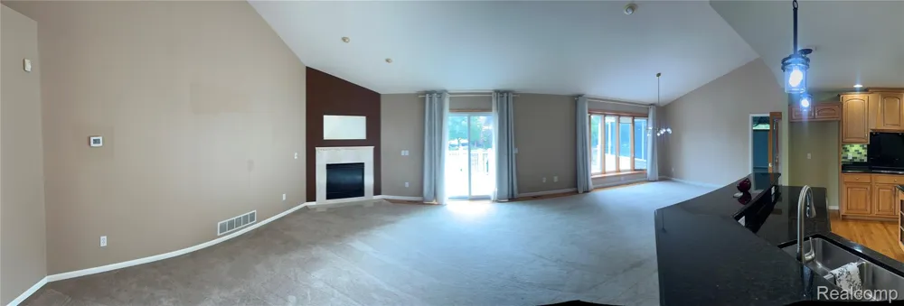 6119 Pine Creek Crossing Grand Blanc Charter Township, MI 48439