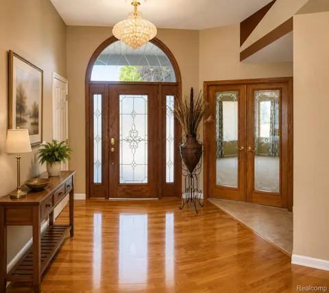 6119 Pine Creek Crossing