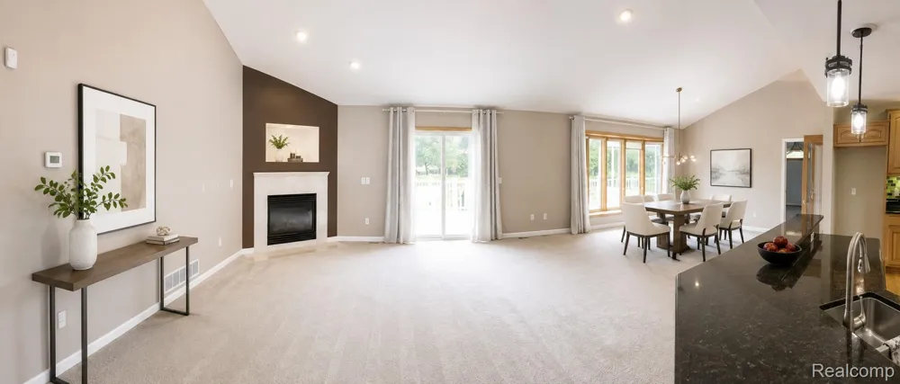 6119 Pine Creek Crossing Grand Blanc Charter Township, MI 48439