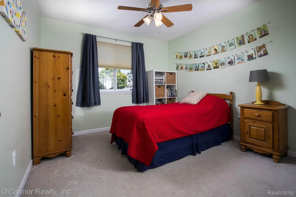 1327 Maddison Avenue Marysville City, MI 48040