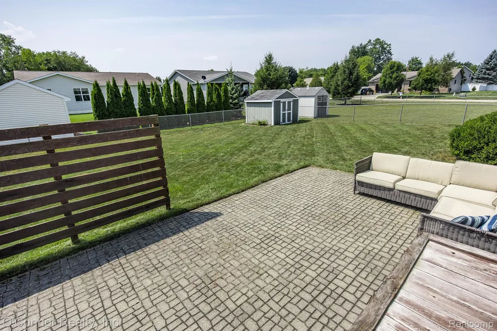1327 Maddison Avenue Marysville City, MI 48040