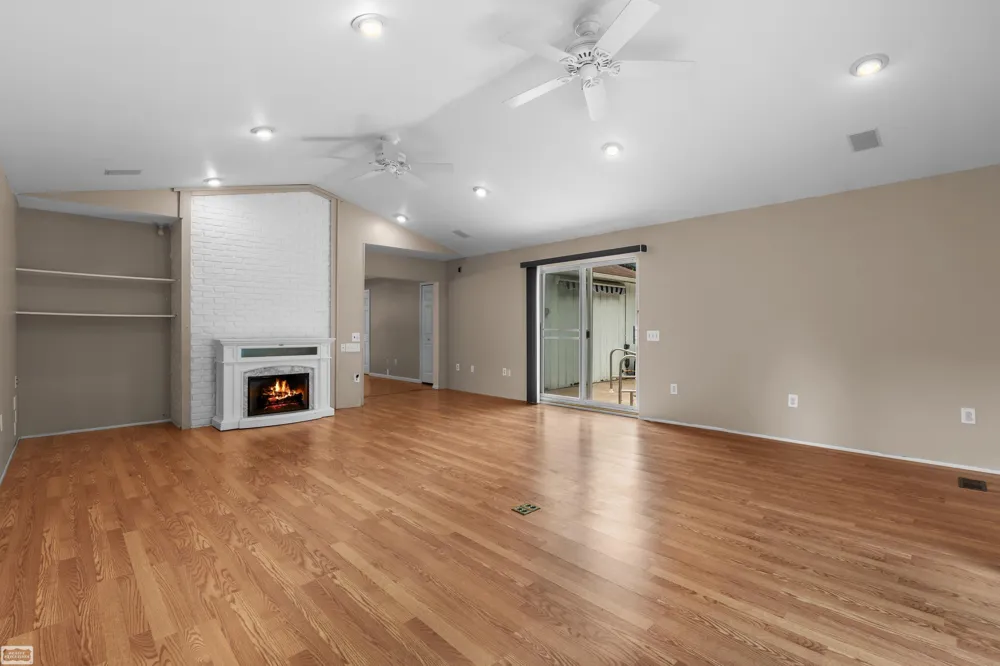 13147 Independence Avenue Shelby Charter Township, MI 48315