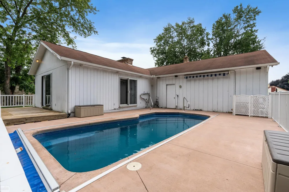 13147 Independence Avenue Shelby Charter Township, MI 48315