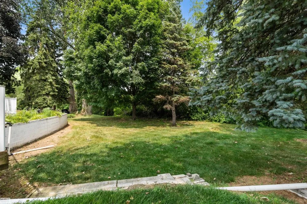 13147 Independence Avenue Shelby Charter Township, MI 48315