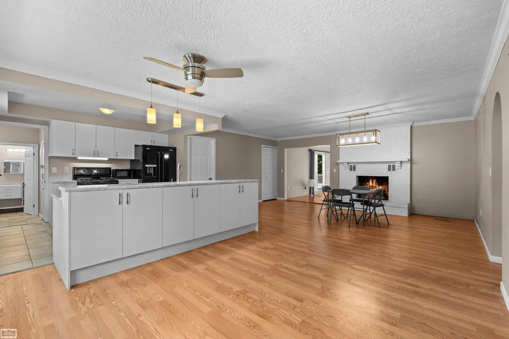 13147 Independence Avenue Shelby Charter Township, MI 48315