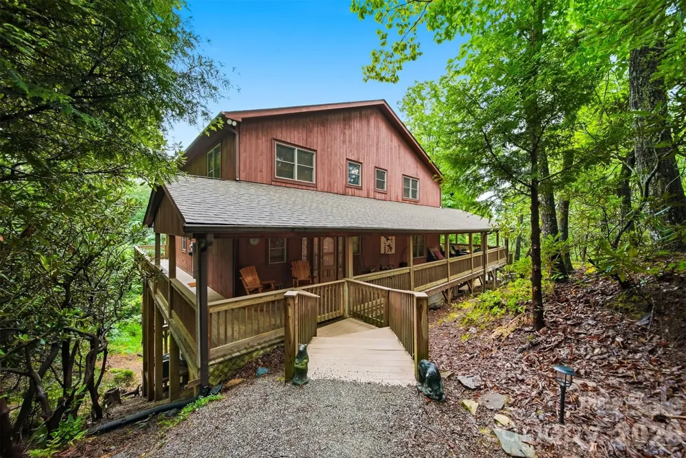 4216 Bolick Road Lenoir, NC 28645