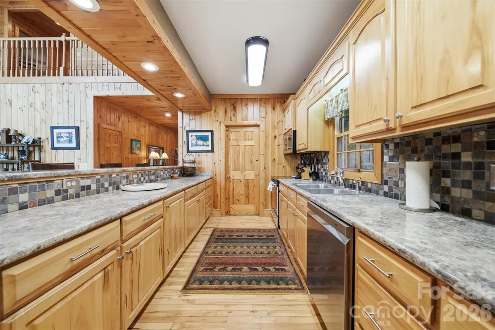 4216 Bolick Road Lenoir, NC 28645