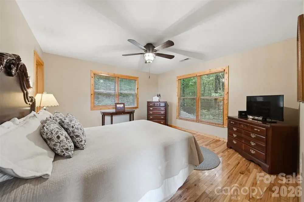 4216 Bolick Road Lenoir, NC 28645