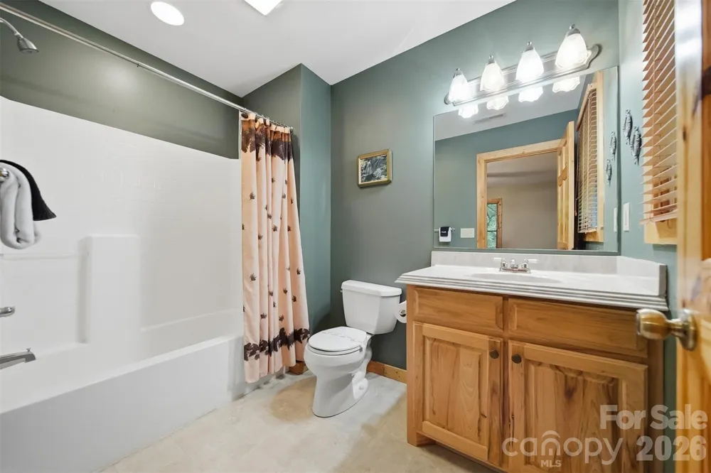 4216 Bolick Road Lenoir, NC 28645