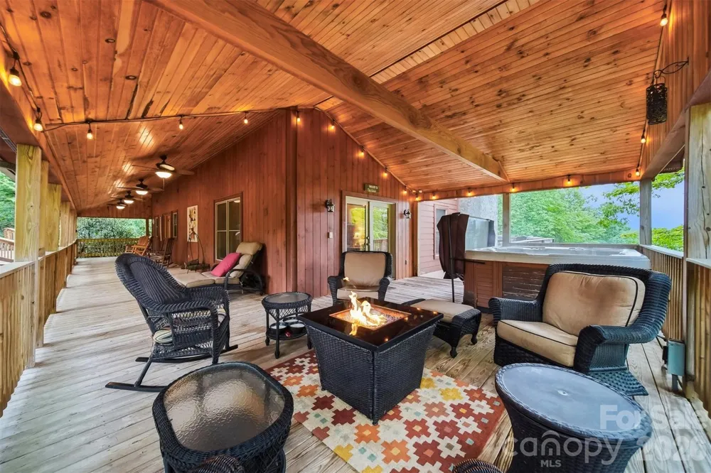 4216 Bolick Road Lenoir, NC 28645