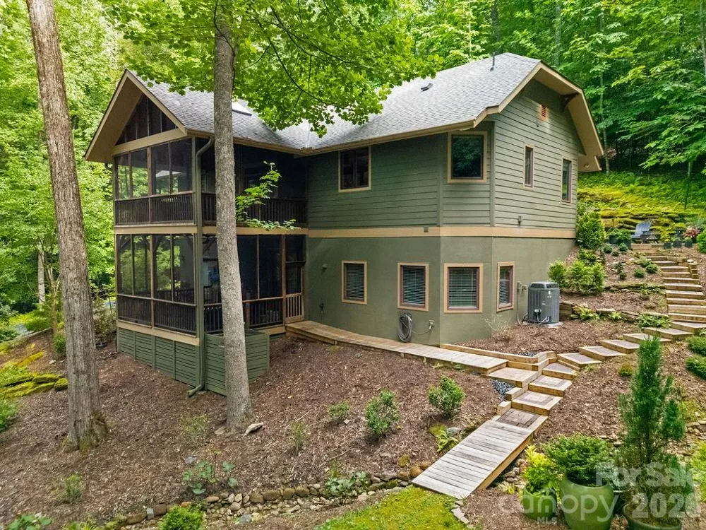 141 Bruce Circle Pisgah Forest, NC 28768