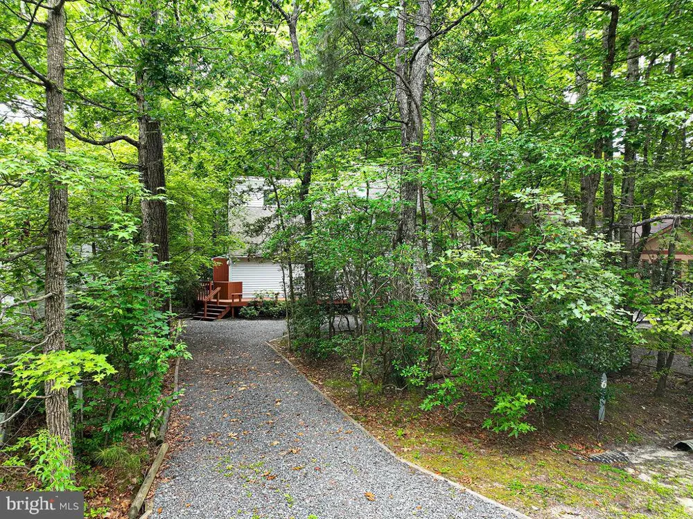 6 BRIARCREST DRIVE Ocean Pines, MD 21811