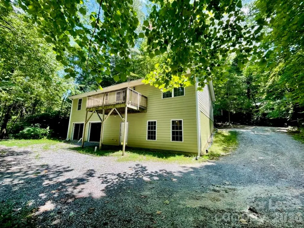 141 Center Street Black Mountain, NC 28711