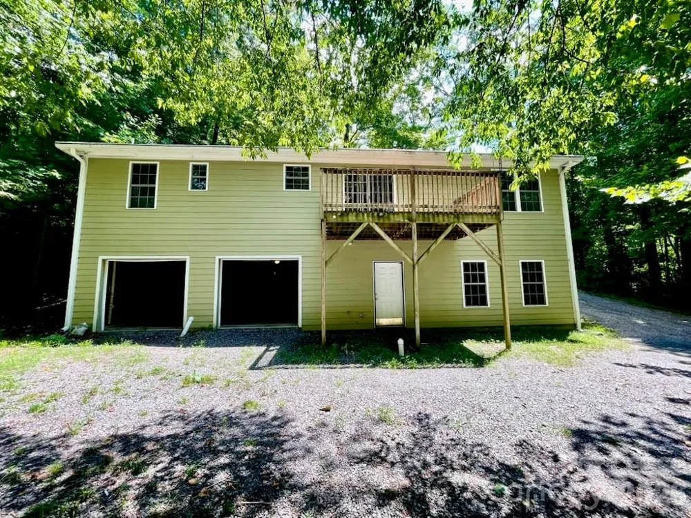 141 Center Street Black Mountain, NC 28711