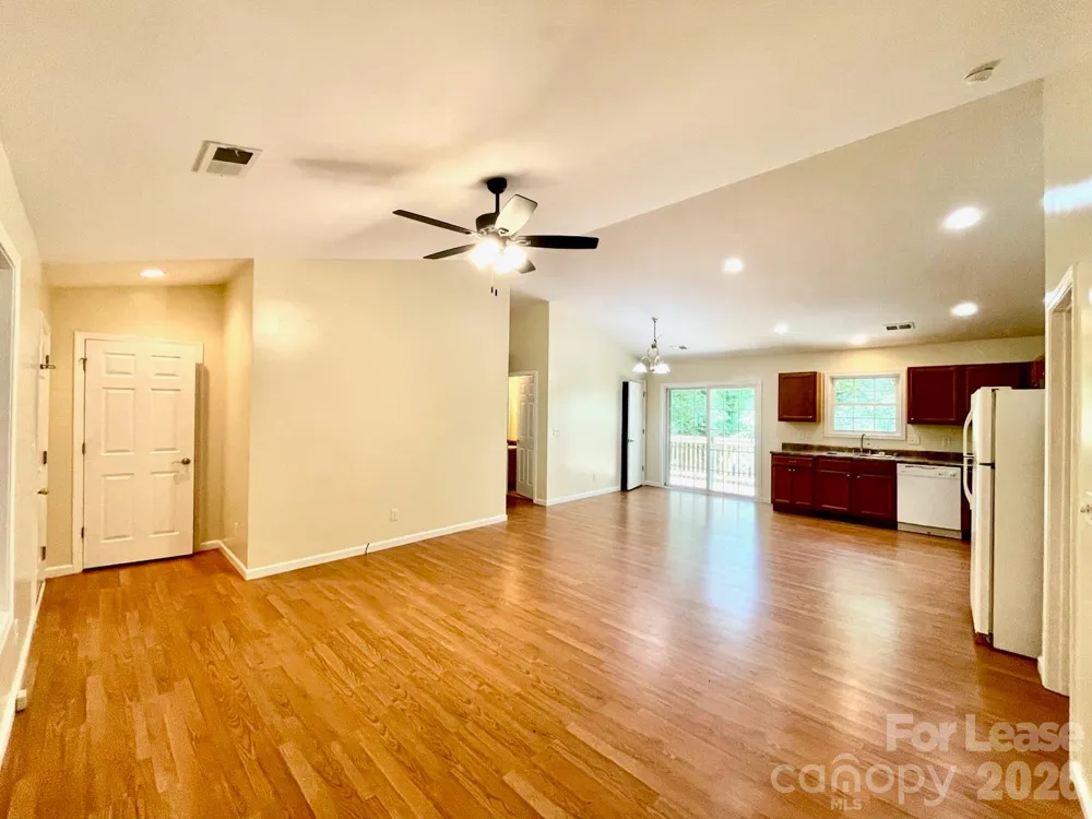 141 Center Street Black Mountain, NC 28711
