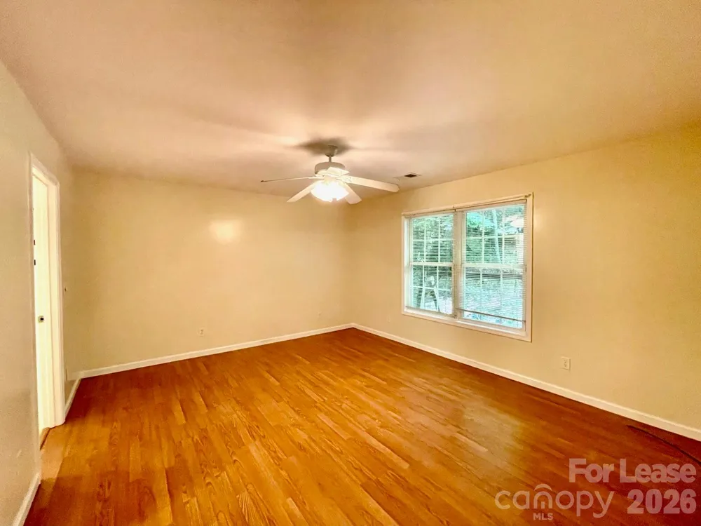 141 Center Street Black Mountain, NC 28711
