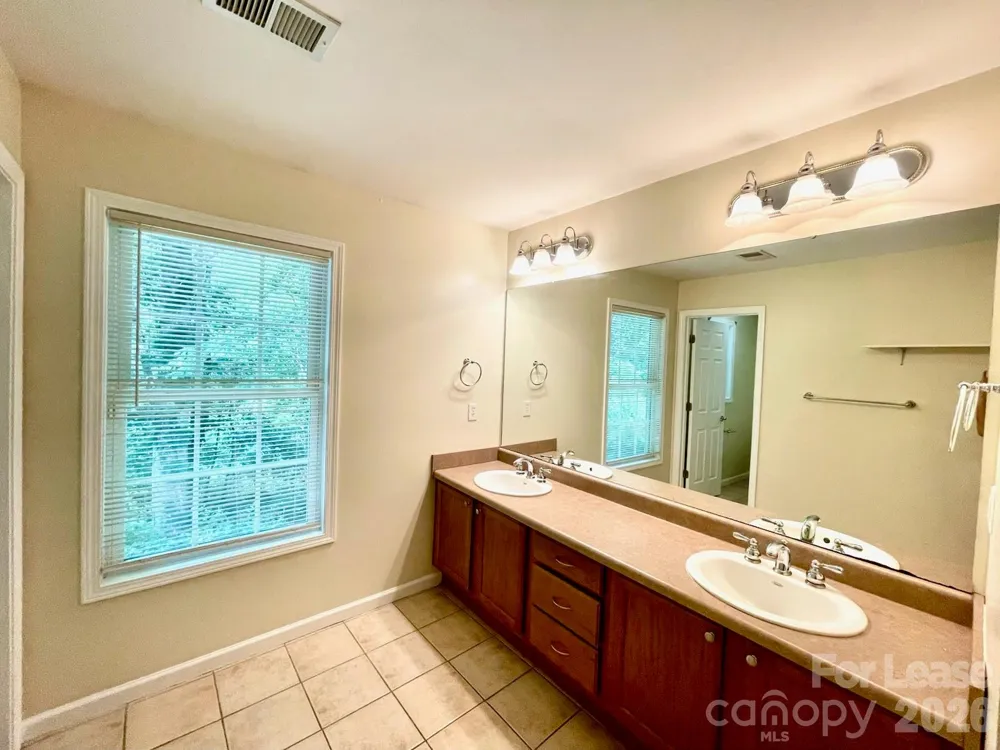 141 Center Street Black Mountain, NC 28711