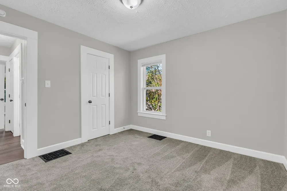 5041 Kentucky Avenue Indianapolis, IN 46221