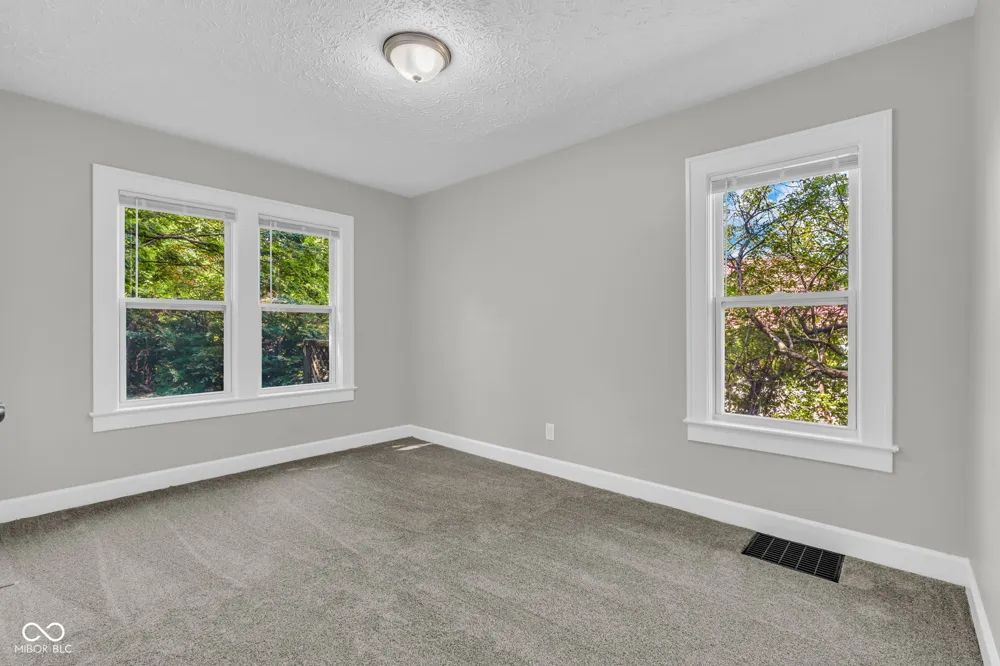 5041 Kentucky Avenue Indianapolis, IN 46221