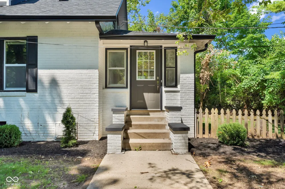 5041 Kentucky Avenue Indianapolis, IN 46221
