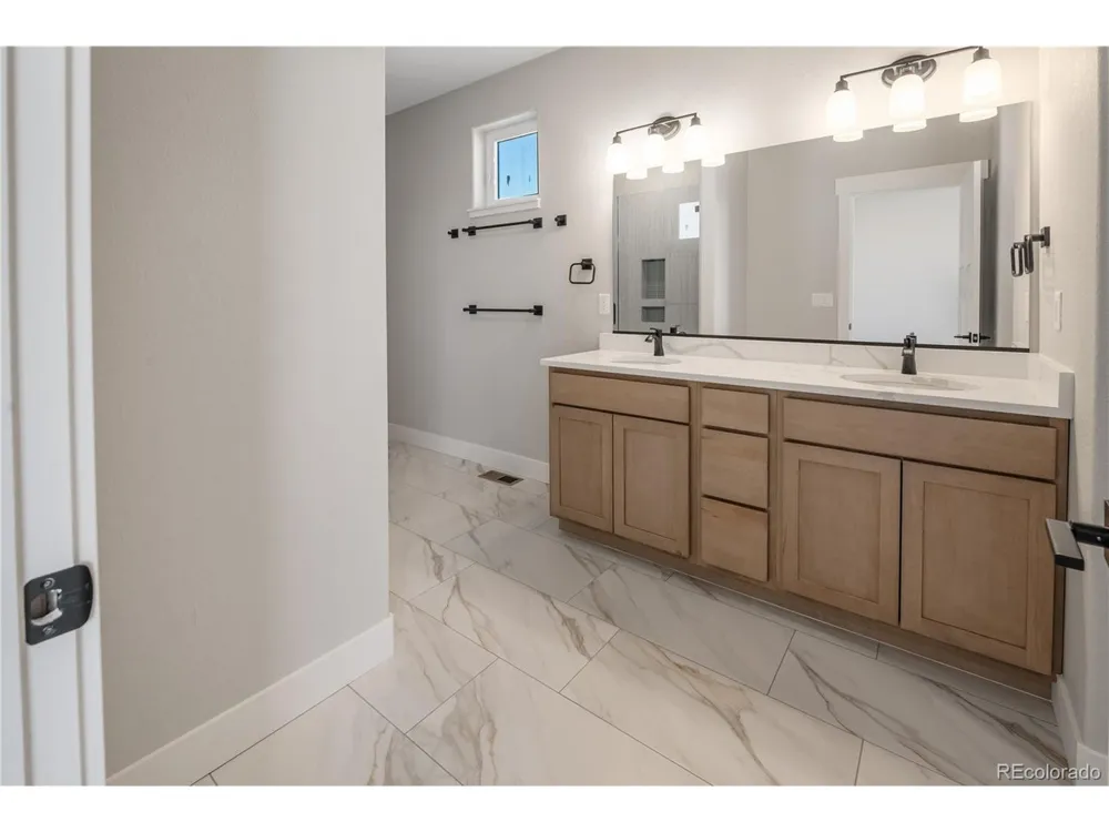 1096 S Deuel Street Fort Morgan, CO 80701