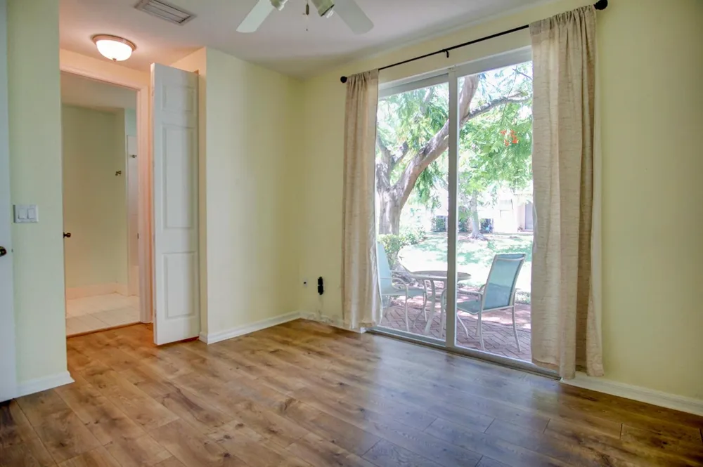 1020 E Longport Circle #F2 Delray Beach, FL 33444