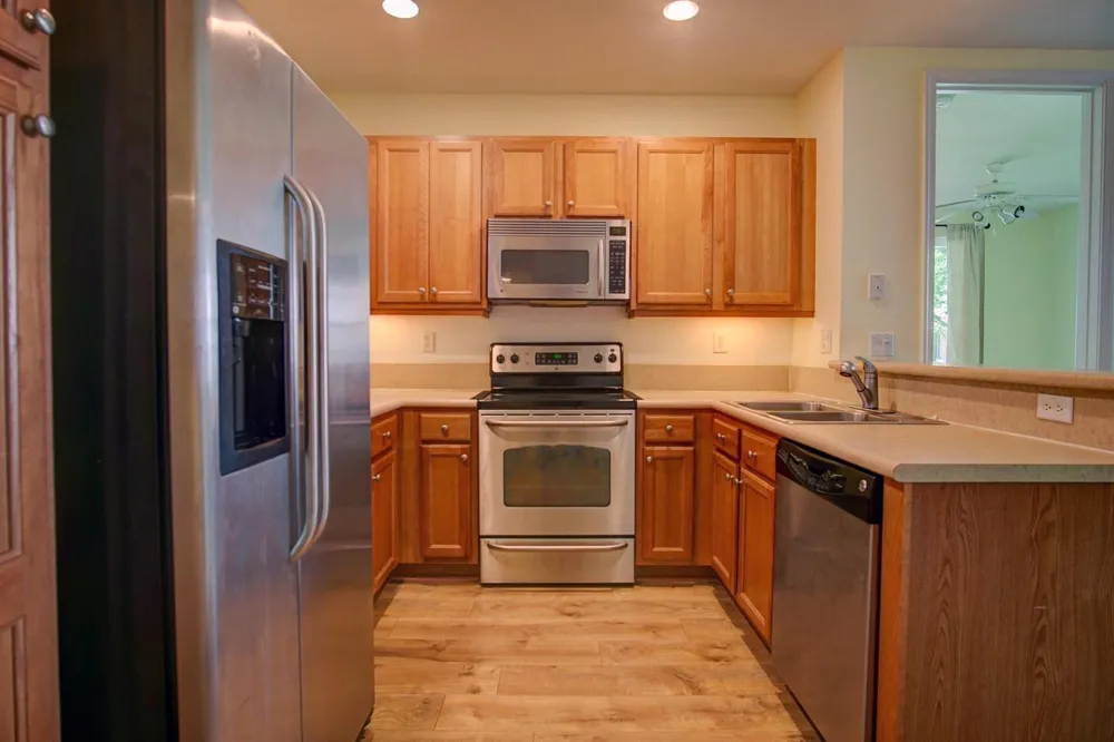 1020 E Longport Circle #F2 Delray Beach, FL 33444