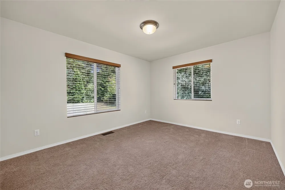 133 Lost Creek Drive Glenoma, WA 98336